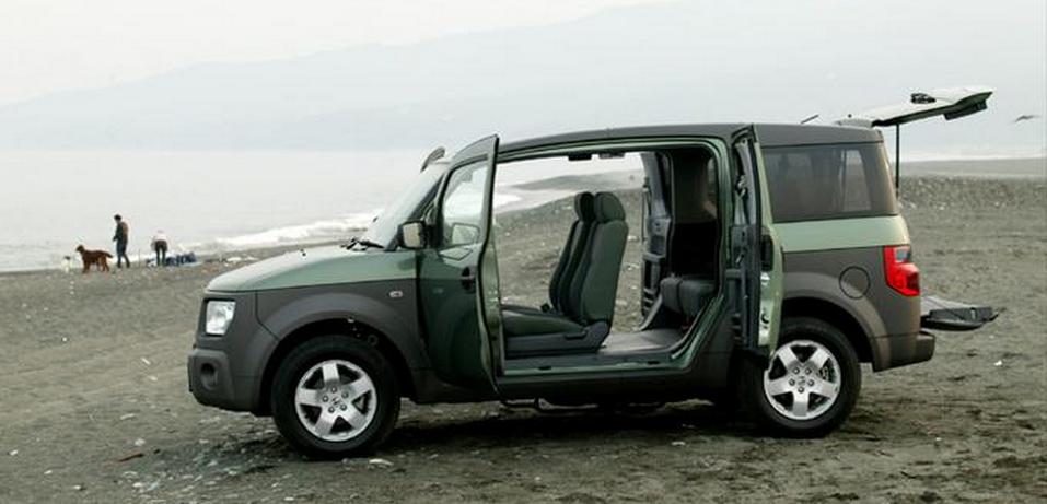 Honda Element на отдыхе Honda Element в естественной среде