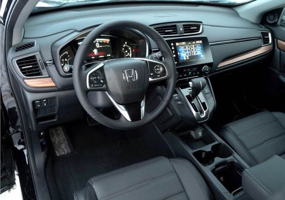 Передний ряд Honda CR-V