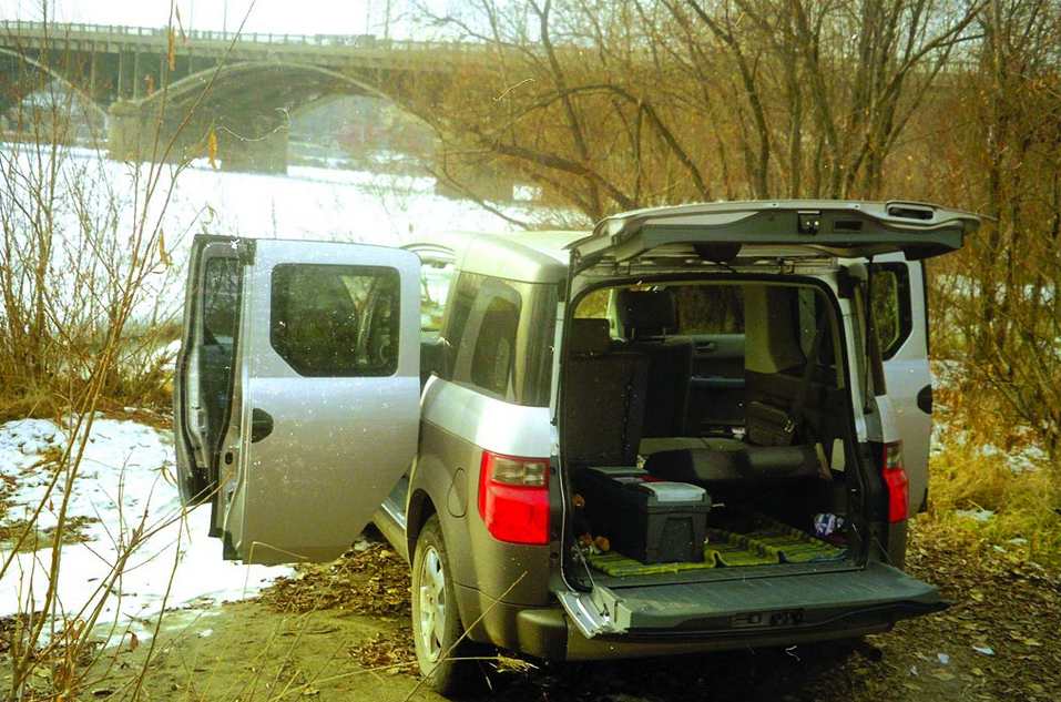Honda Element на природе Honda Element в естественных условиях