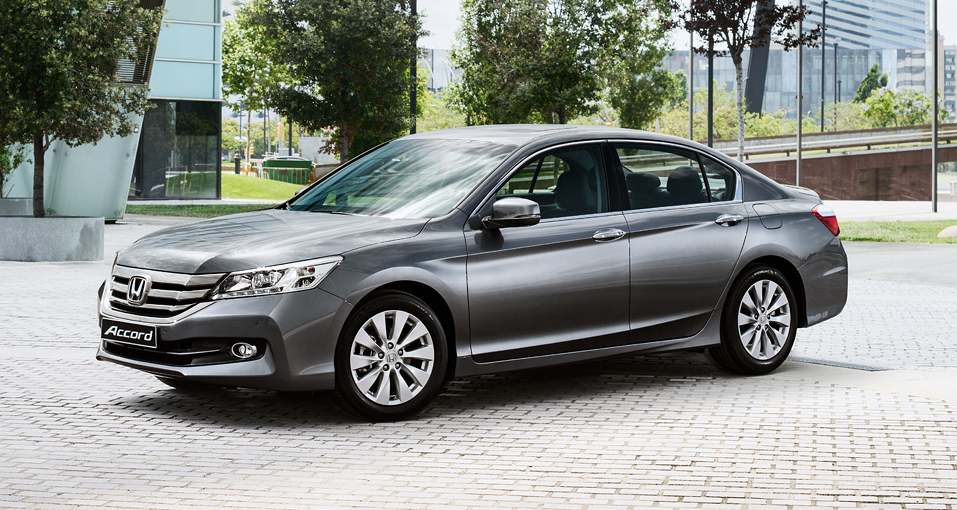 Honda Accord 2015 Обновленный Honda Accord девятого поколения