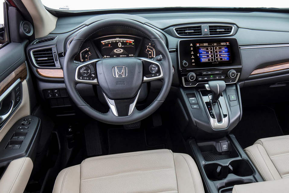 Интерьер Honda CR-V 2018