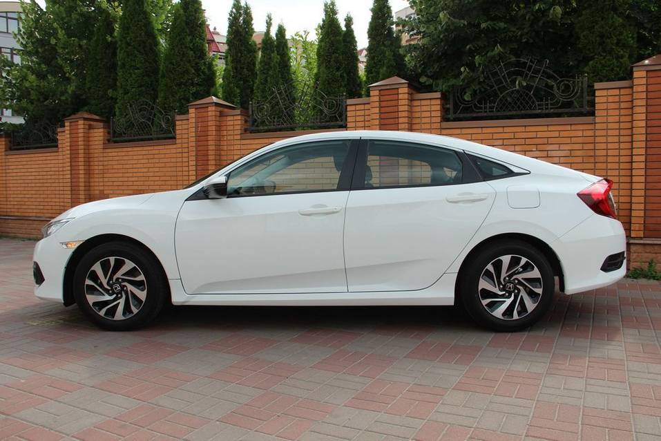 Седан Honda Civic 2018