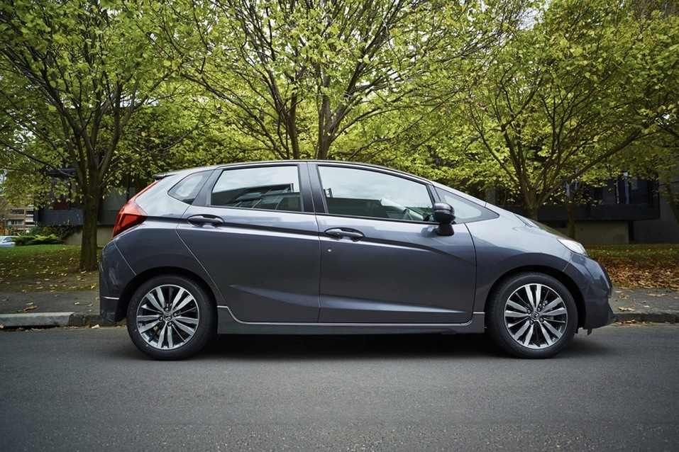 Компактвэн Honda  Jazz 2015